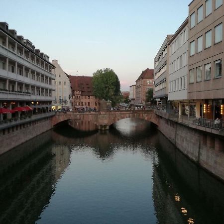 Ferien - Und Messewohnung Am Woehrder See Нюрнберг Экстерьер фото